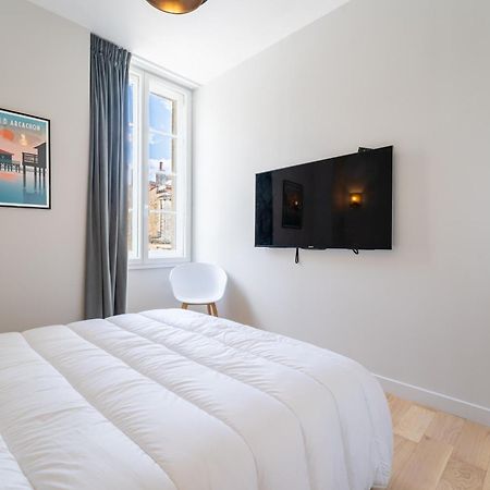 Appartements Avec Parking - Cite Du Vin Бордо Екстериор снимка