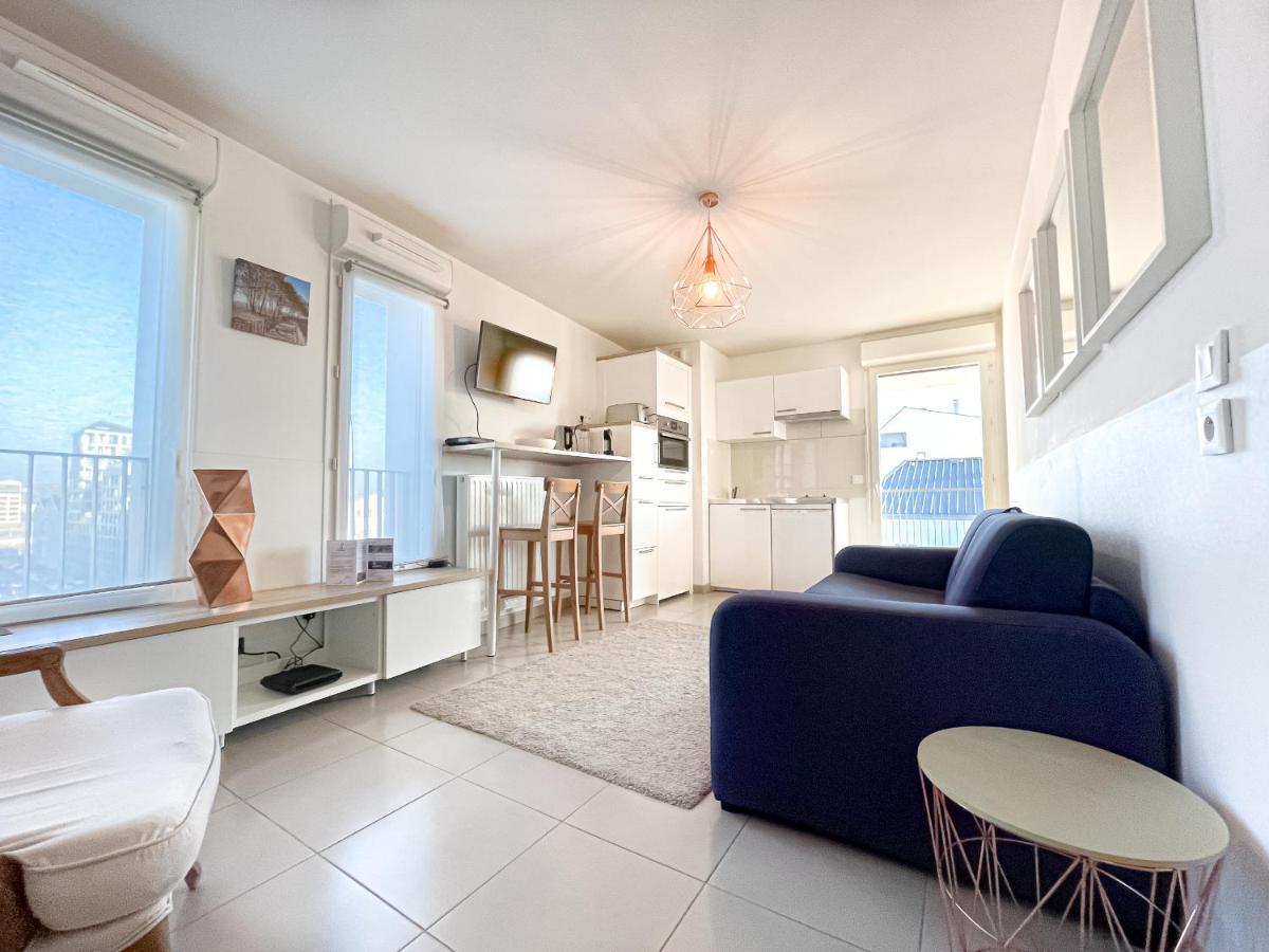 Appartements Avec Parking - Cite Du Vin Бордо Екстериор снимка